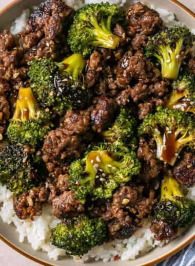 Delicious beef broccoli stir-fry with ground beef and fresh broccoli