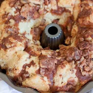 Delicious walnut apple coffee cake with a golden crust and fresh ingredients