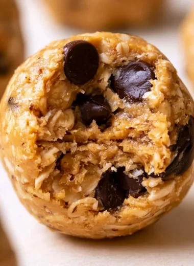 No bake peanut butter oatmeal protein balls energy bites recipe