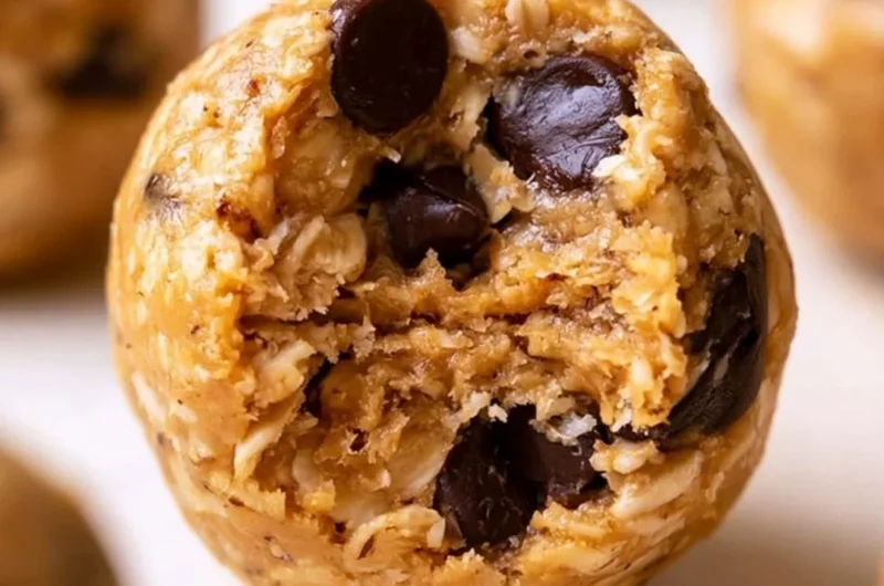 No bake peanut butter oatmeal protein balls energy bites recipe